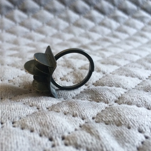 Oxidized Sterling Silver - Picture 4 of 5